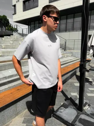 Gray T-shirt (Kulir)