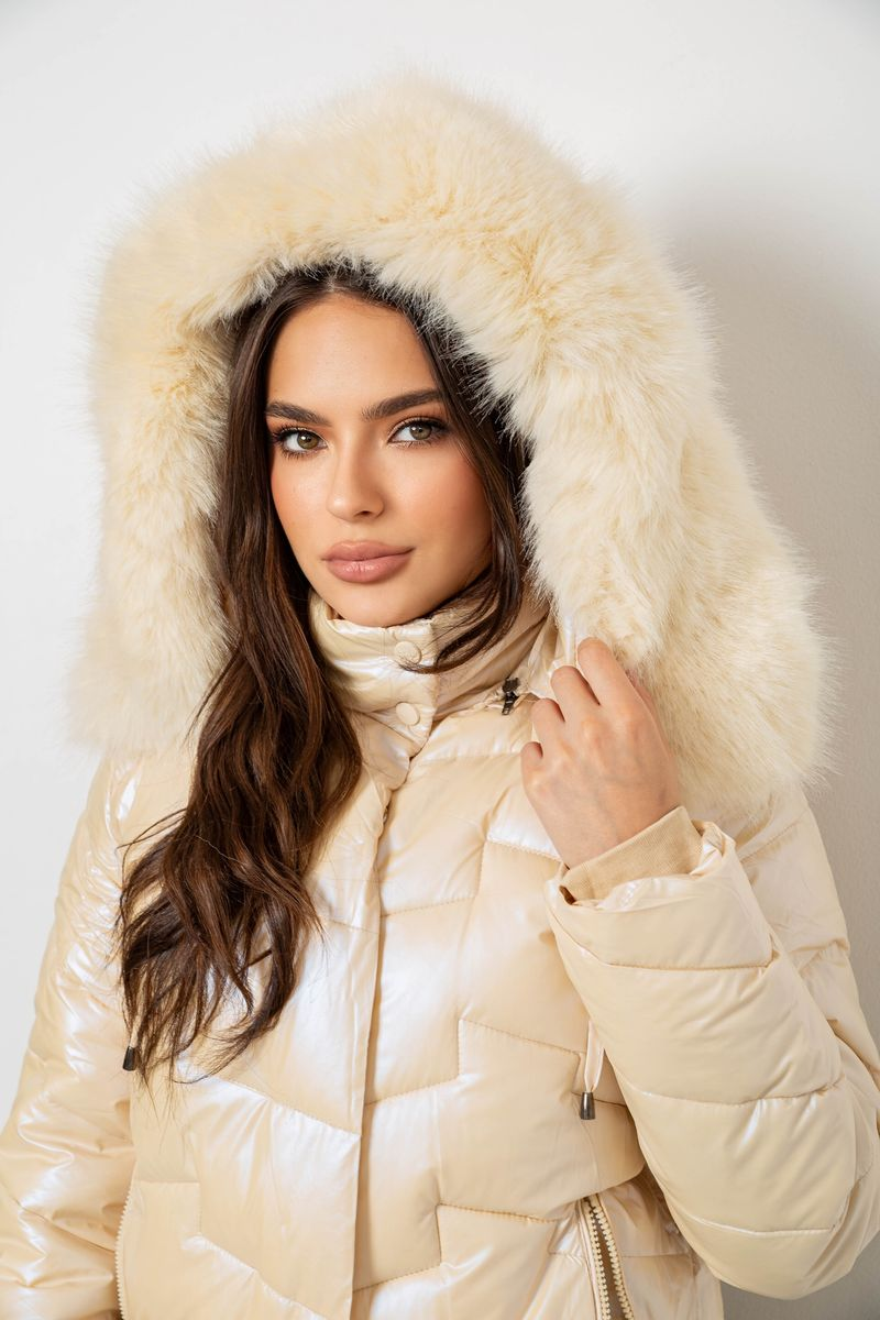 Women's short demi-season jacket, beige color, 244R22-828