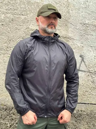 Непромокаємий дощовик - вітрівка Чорна 100% захист від дощу