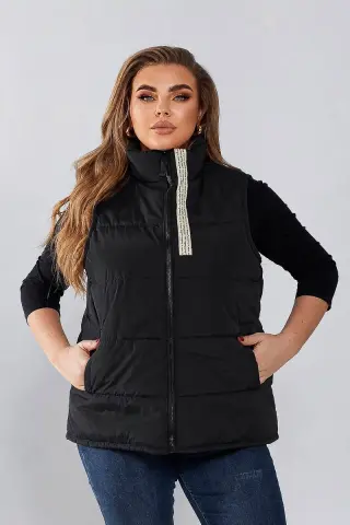 Women's demi-season vest, black color, 257R95