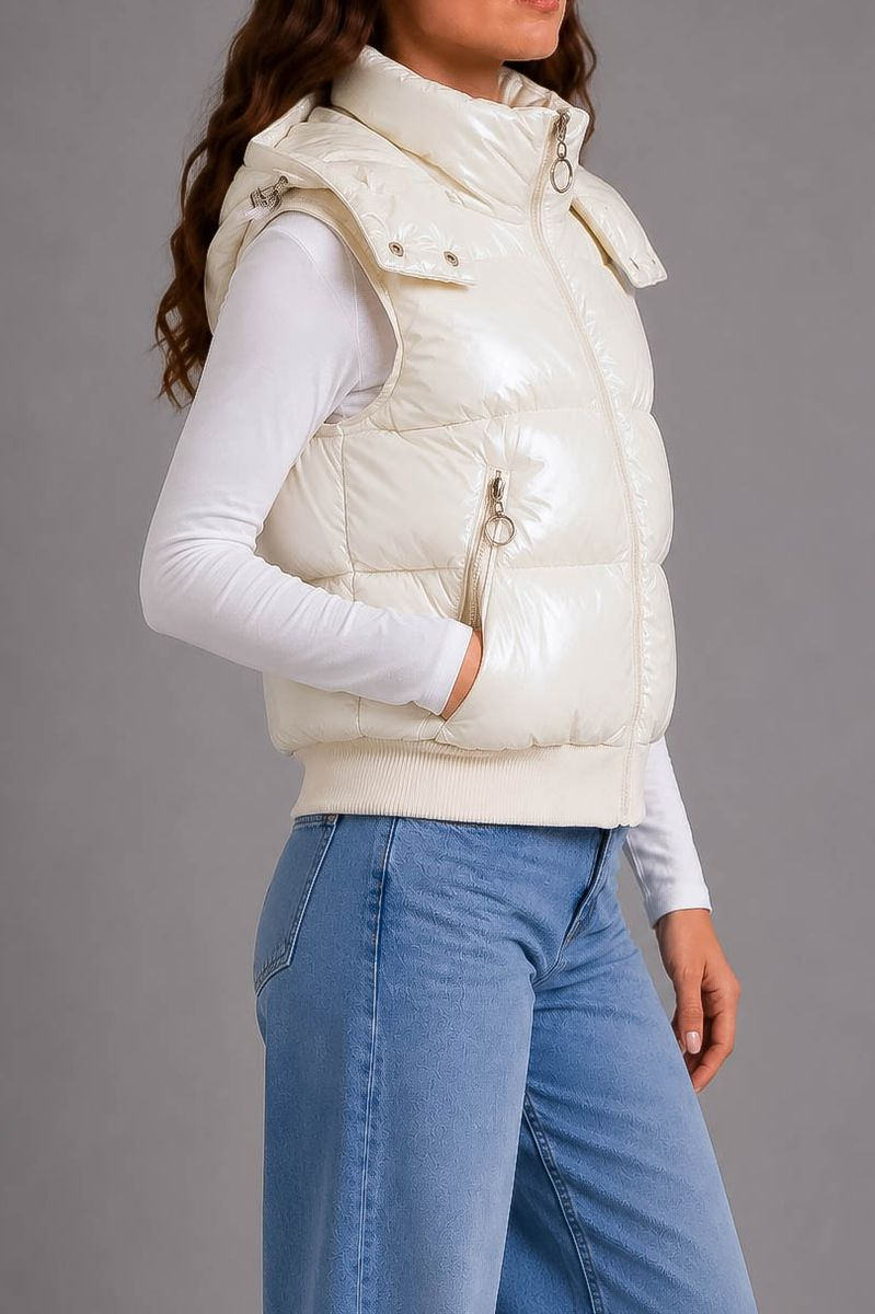 Women's solid-colored vest, milk color, 244R24-28