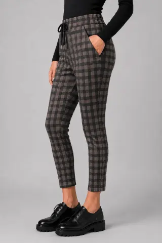 Women's checkered pants with fur lining, blue color, 129R3826
