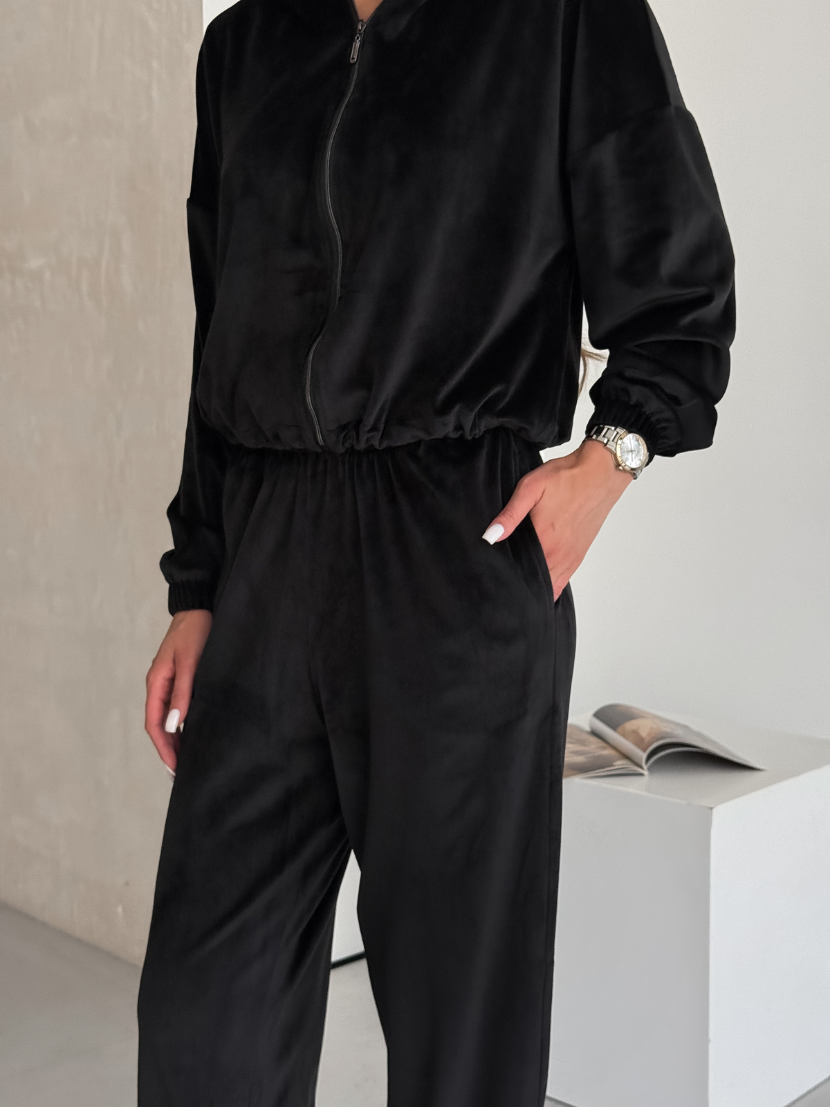 Velvet Transformer Suit 4 in 1 Black Merlini Velurra