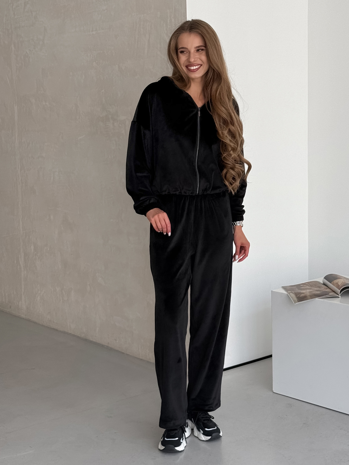 Velvet Transformer Suit 4 in 1 Black Merlini Velurra