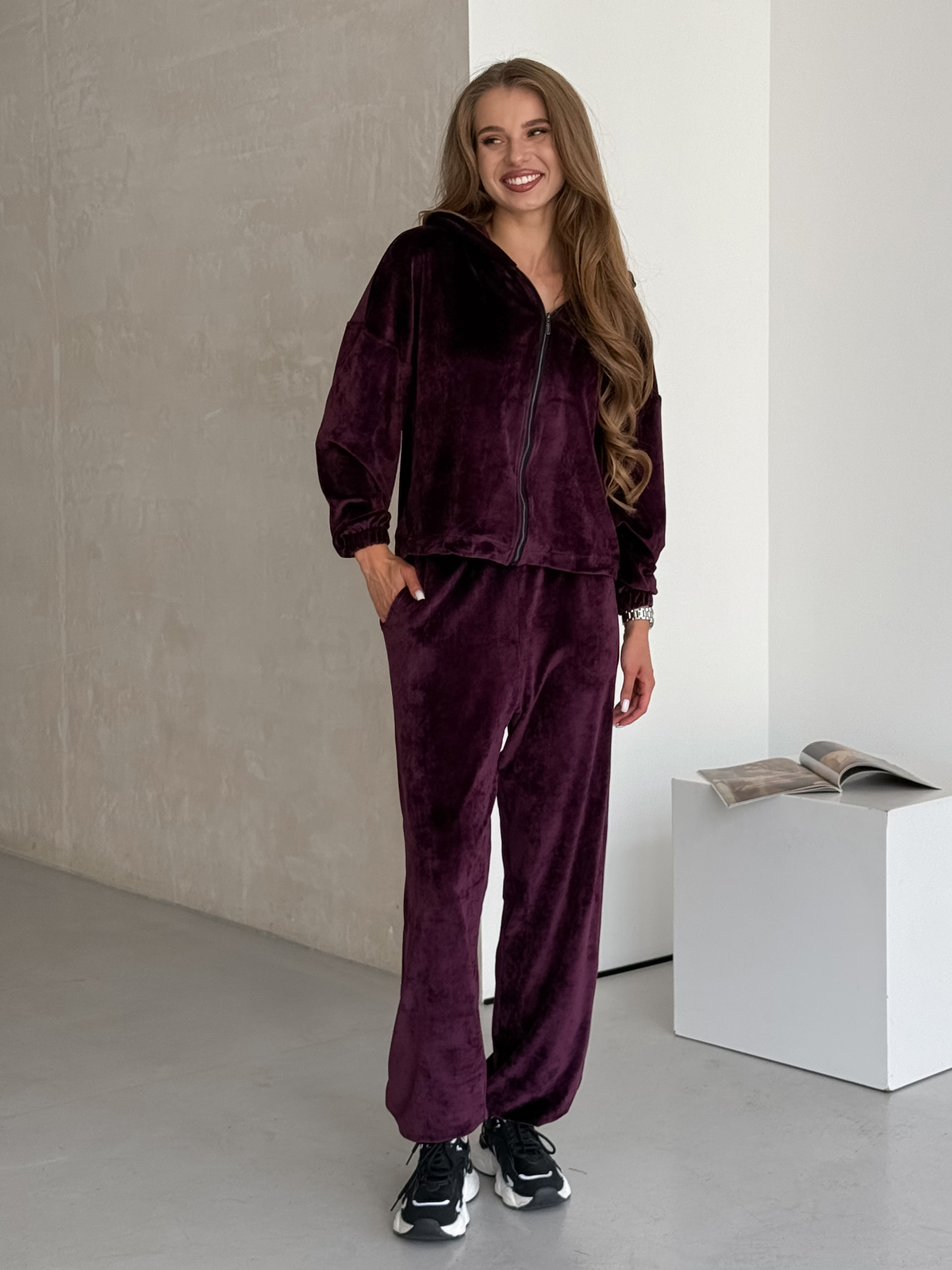 Velvet Transformer Suit 4 in 1 Burgundy Merlini Velurra