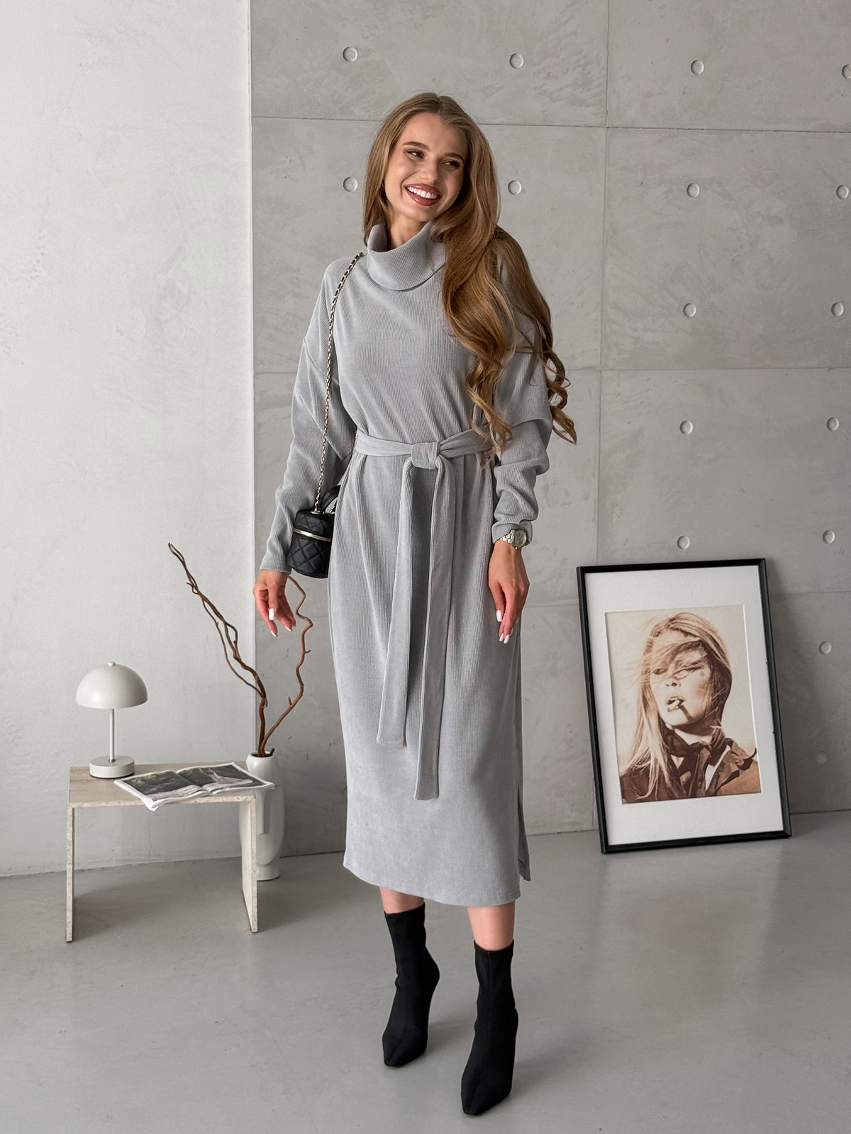 Long dress with belt and high neck grey Merlini Ferra