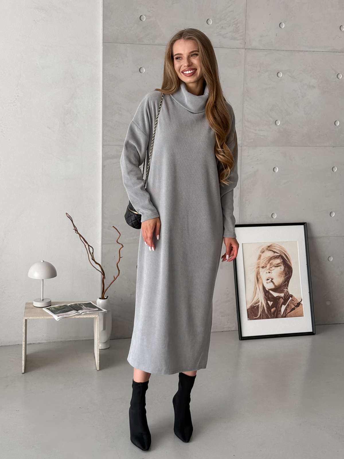 Long dress with belt and high neck grey Merlini Ferra