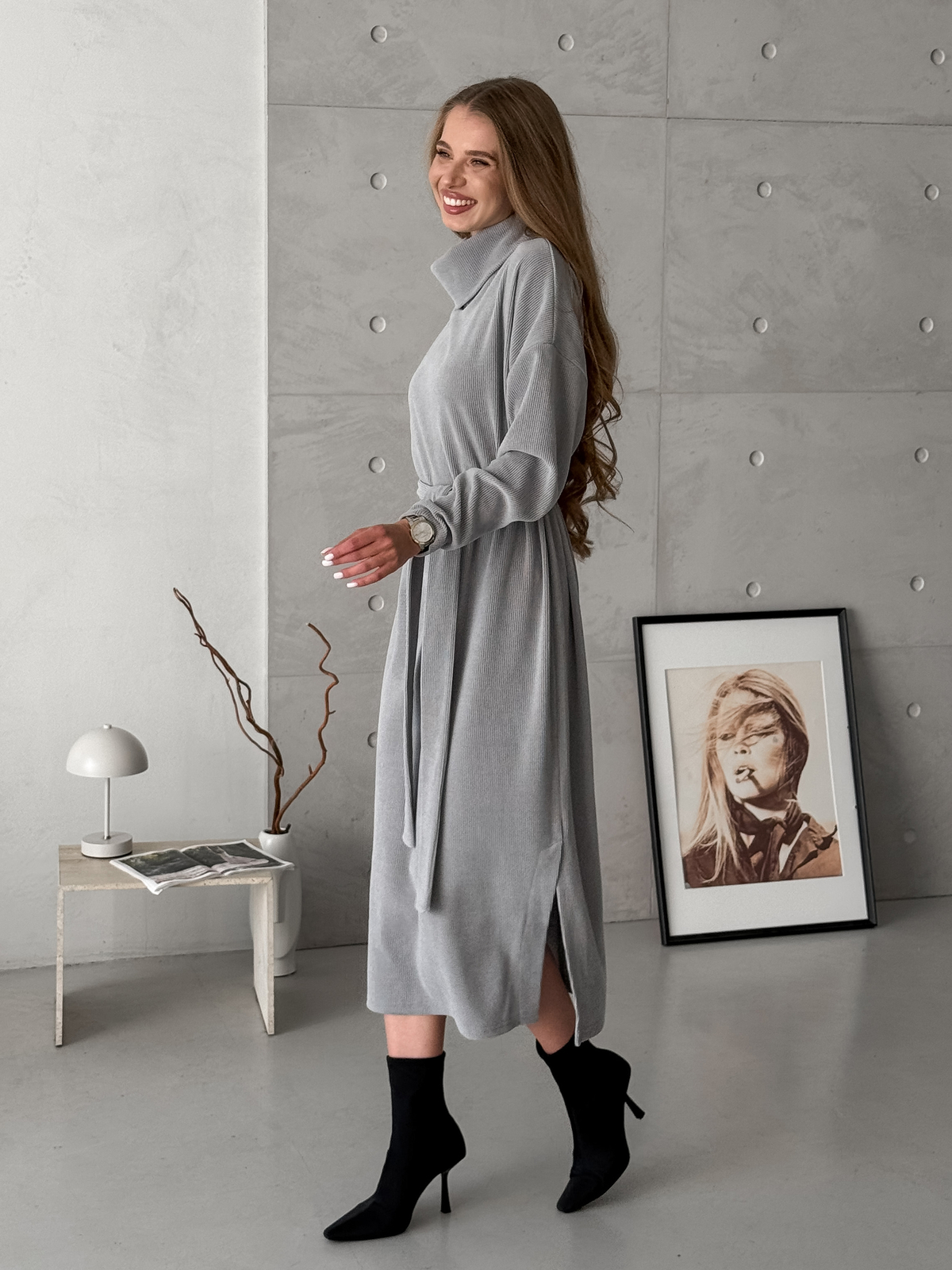 Long dress with belt and high neck grey Merlini Ferra