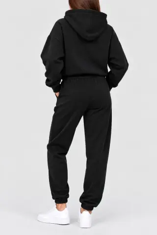 Women's knit suit, black color, 244R9137
