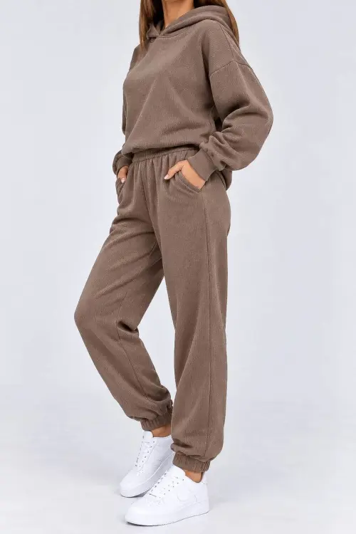 Women's knit suit, brown color, 244R9137