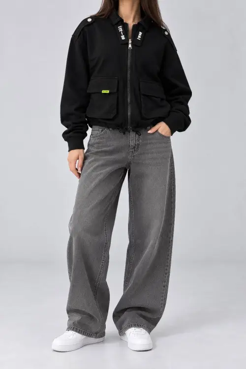 Women's solid zip-up sweatshirt, black color, 244R1807-5