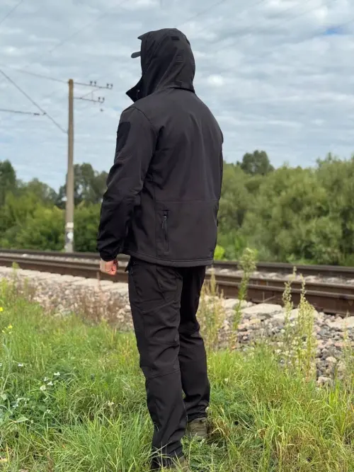 Костюм чорний софтшел ESDY