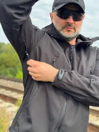 Костюм чорний софтшел ESDY