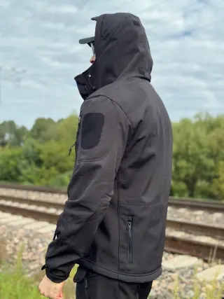 Костюм чорний софтшел ESDY