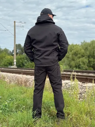 Костюм чорний софтшел ESDY
