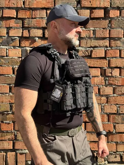 Tactical Plate Carrier Single Sword with 7 Pouches, Black