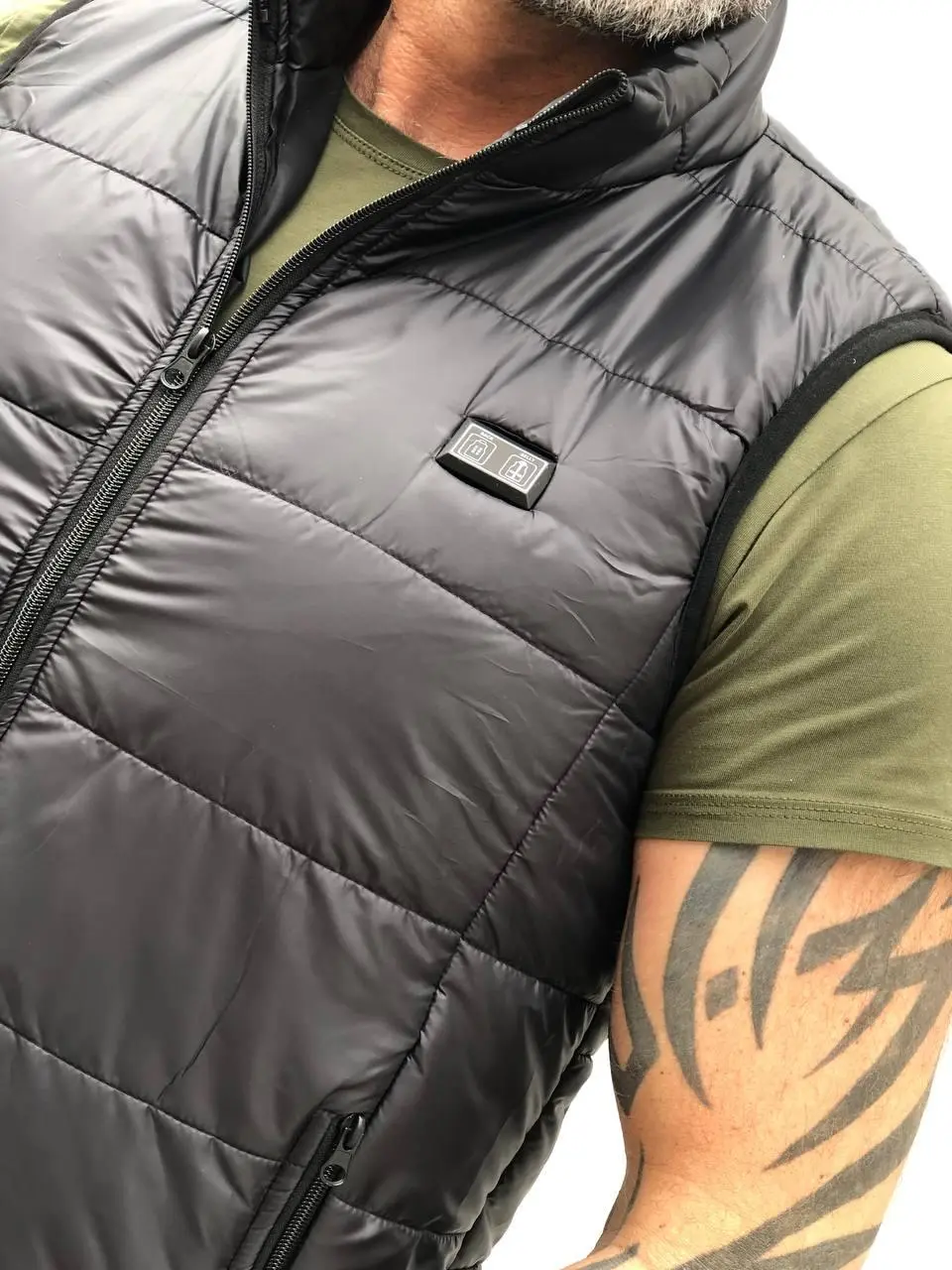 Жилетка із підігрівом USB від Power bank чорна
