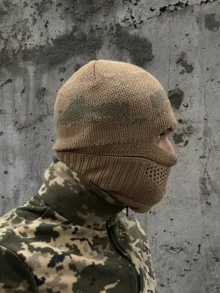 Шапка-балаклава піксель койот в'язана