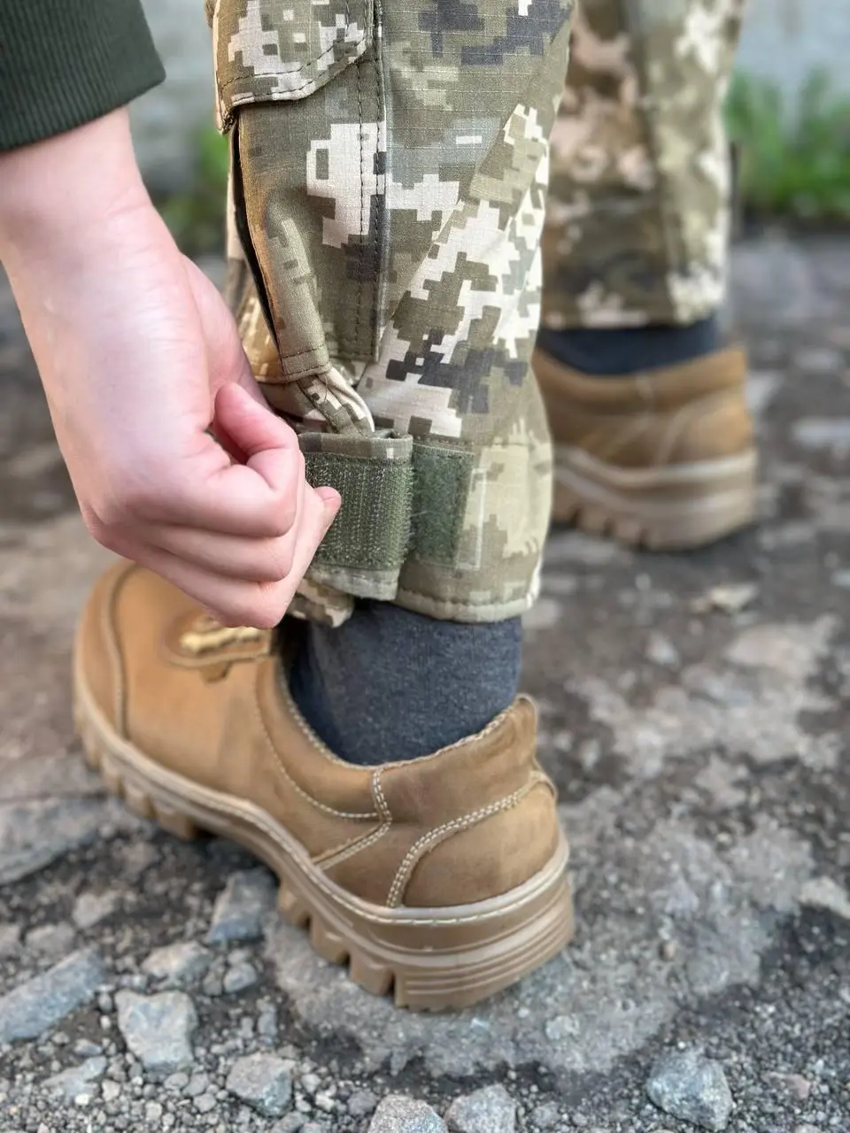 Теплі штани піксель ріпстоп на флісі з наколінниками