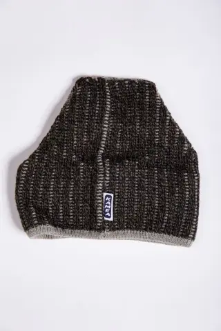 Чоловіча шапка, в смужку кольору хакі, 167R7790