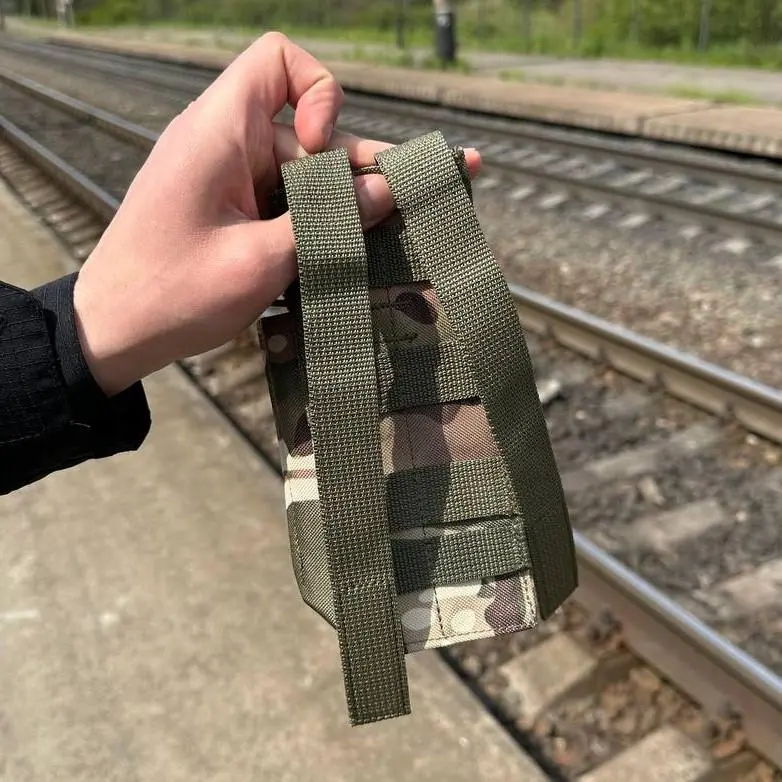 Підсумок відкритий під 2 магазини АК мультикам, піксель, хакі