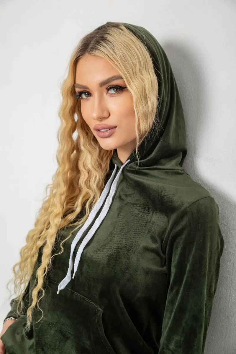Спортивний костюм жіночий велюровий, колір хакі, 238R58570