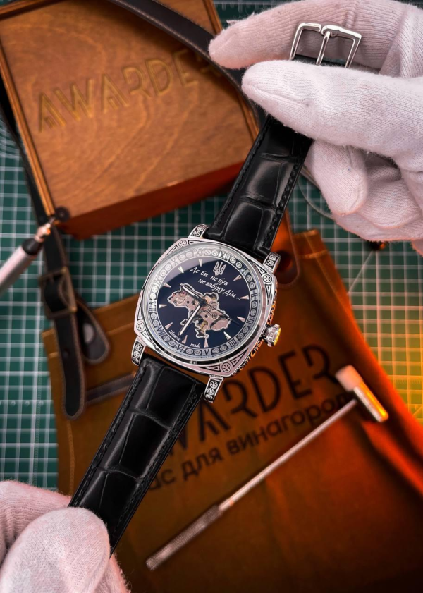 Чоловічий годинник Awarder 021-3D Де би не був Silver-Black Модель: 1202-0207