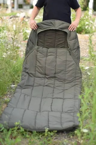 Зимний спальный мешок-одеяло Giant 235×95 см оливковый