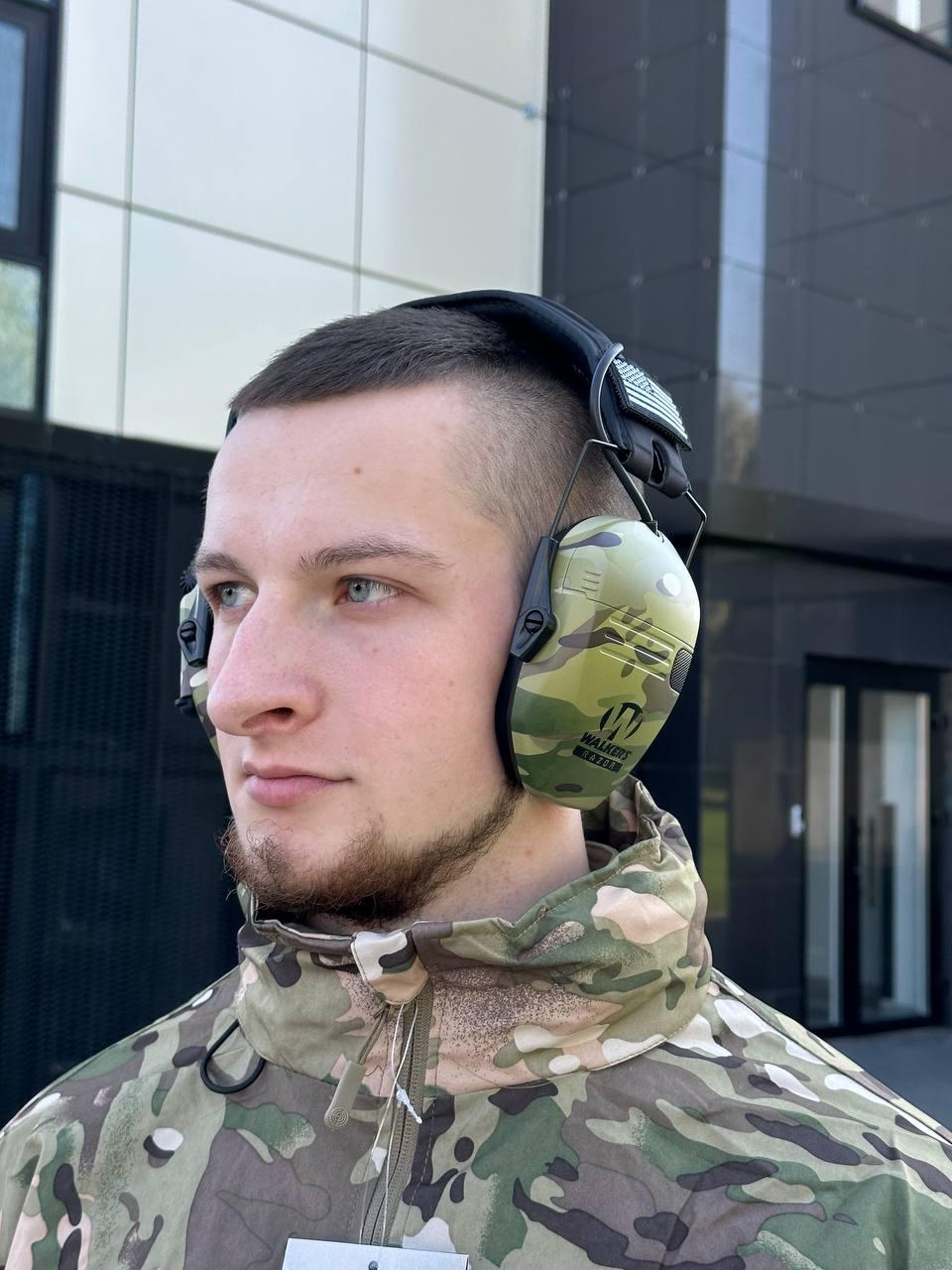 активні навушники