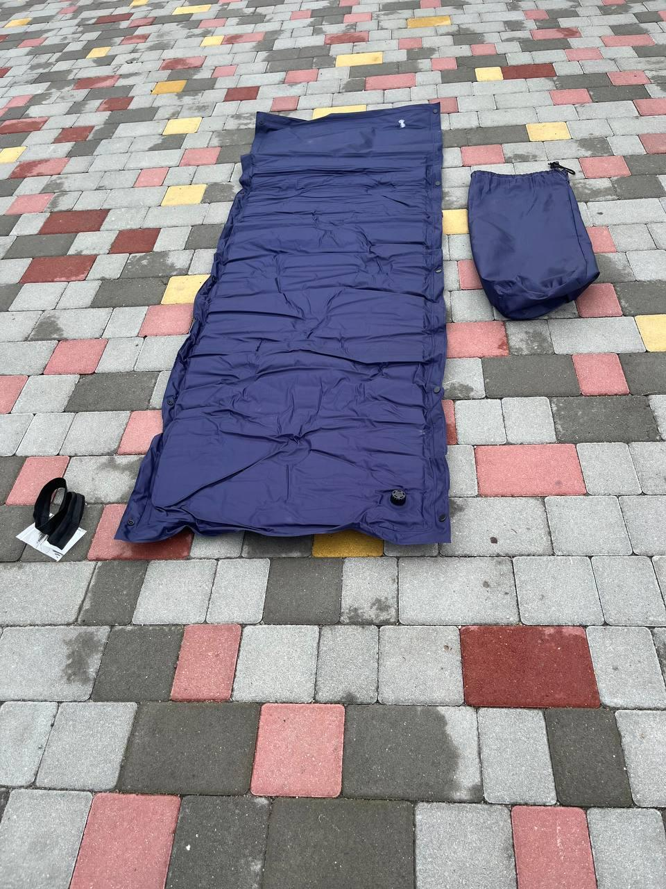 каремат самонадувний синій