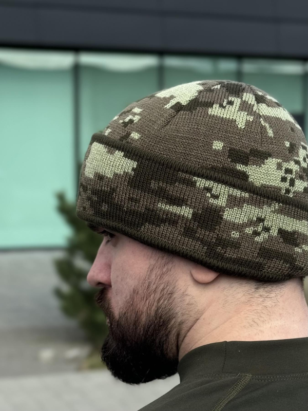 шапка в*язана піксель з відворотом