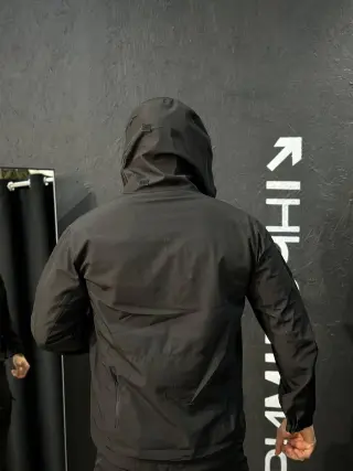 Полегшений Костюм Vanguard чорний SoftShell Без утеплення
