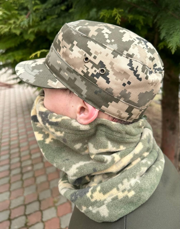 Кепка піксель з гербом