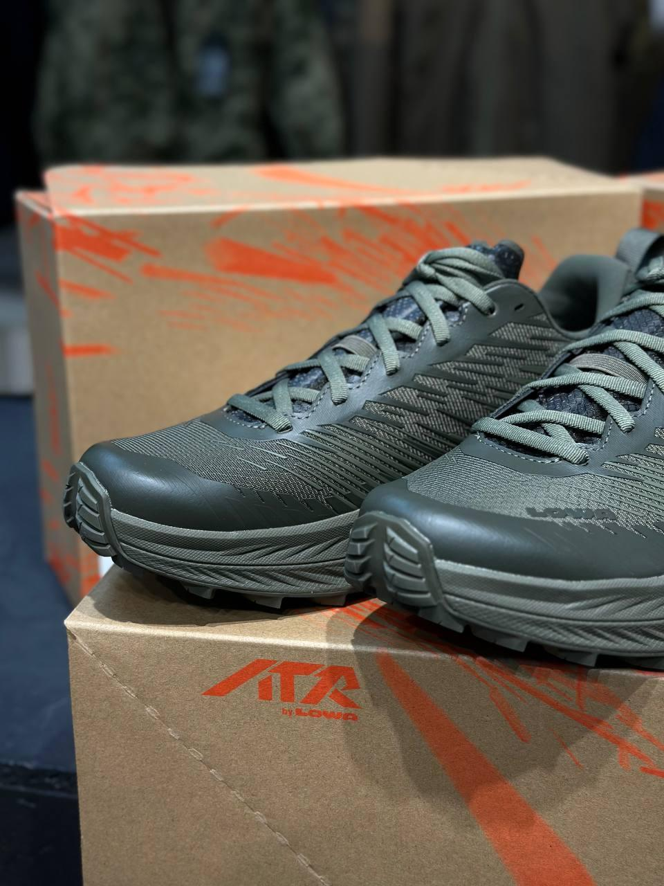 КРОСІВКИ ТРЕКІНГОВІ "LOWA® FORTUX" RANGER GREEN