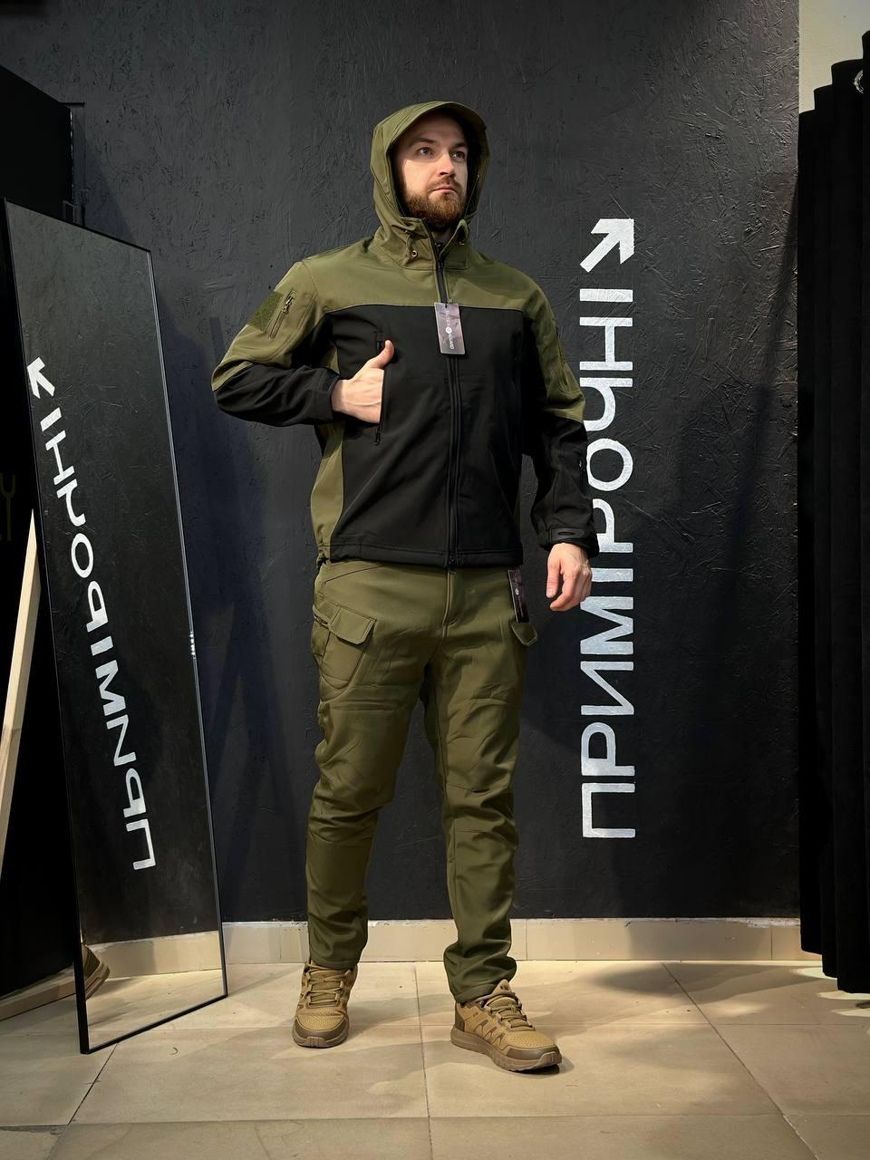 Костюм Олива з чорним Soft Shell софтшел на флісі