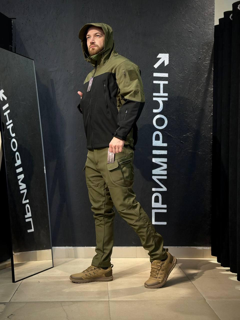 Костюм Олива з чорним Soft Shell софтшел на флісі