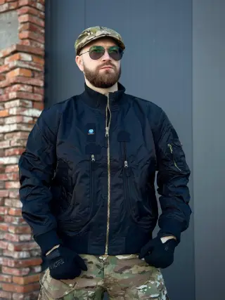 Бомбер льотний чорний AIR Forces Black